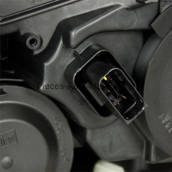 PHARE AVANT DROIT PEUGEOT 208 AU MAROC