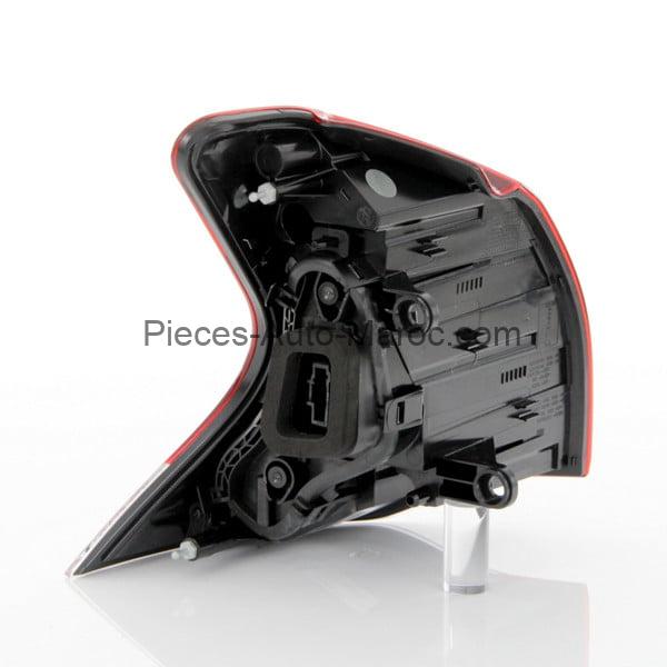 FEU ARRIÈRE DROIT PEUGEOT 3008 AU MAROC