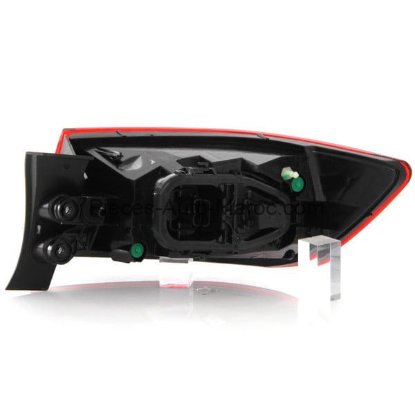 FEU ARRIÈRE EXTÉRIEUR GAUCHE RENAULT CLIO AU MAROC