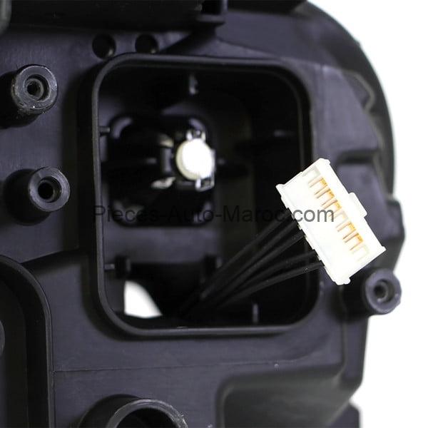 PHARE AVANT DROIT PEUGEOT 3008 AU MAROC