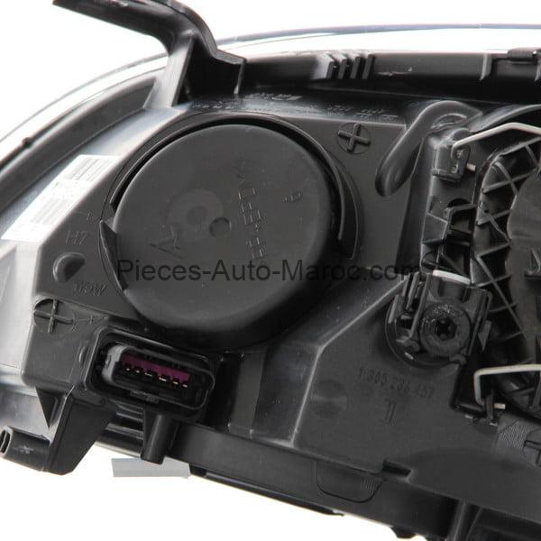 PHARE AVANT DROIT RENAULT MEGANE AU MAROC