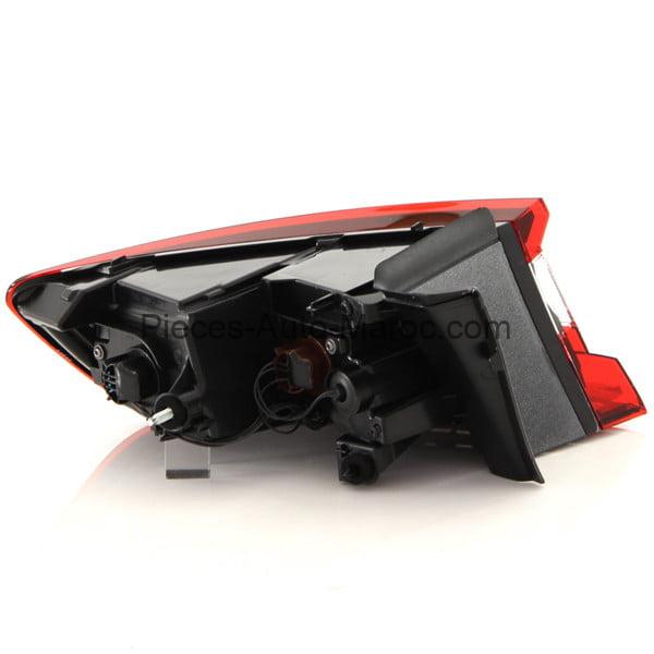 FEU ARRIÈRE DROIT RENAULT MEGANE AU MAROC