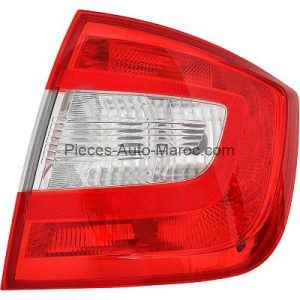 FEU ARRIÈRE DROIT SANS PORTE-LAMPE PY21W SKODA RAPID MAROC