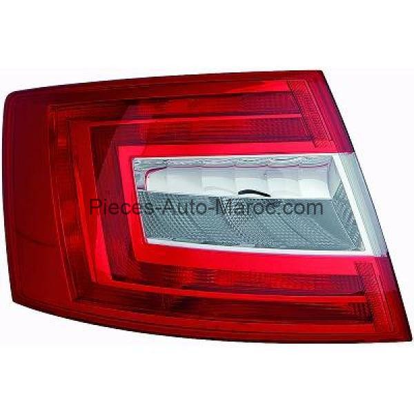 FEU ARRIÈRE DROIT SKODA OCTAVIA MAROC
