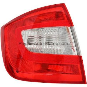 FEU ARRIÈRE GAUCHE SANS PORTE-LAMPE PY21W SKODA RAPID MAROC