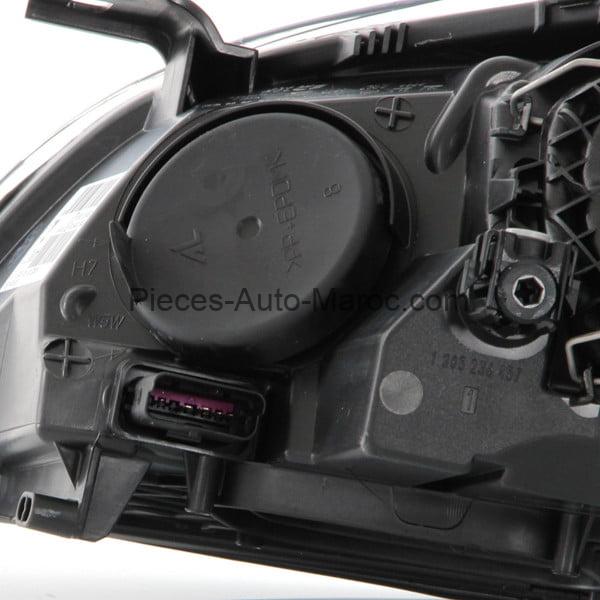 PHARE AVANT DROIT RENAULT MEGANE AU MAROC