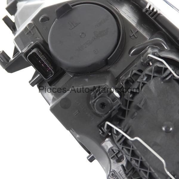 PHARE AVANT DROIT RENAULT MEGANE AU MAROC