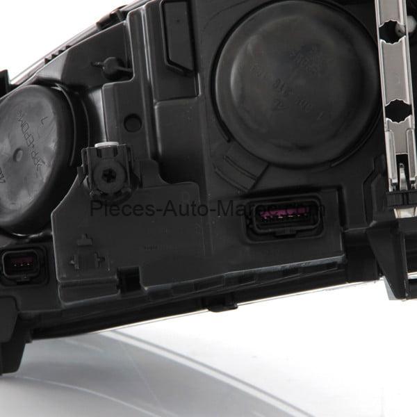 PHARE AVANT DROIT RENAULT MEGANE AU MAROC