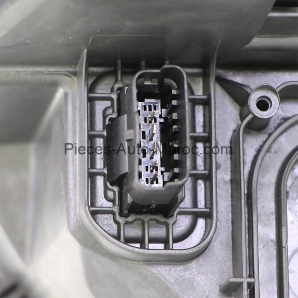 PHARE DROIT RENAULT MEGANE AU MAROC