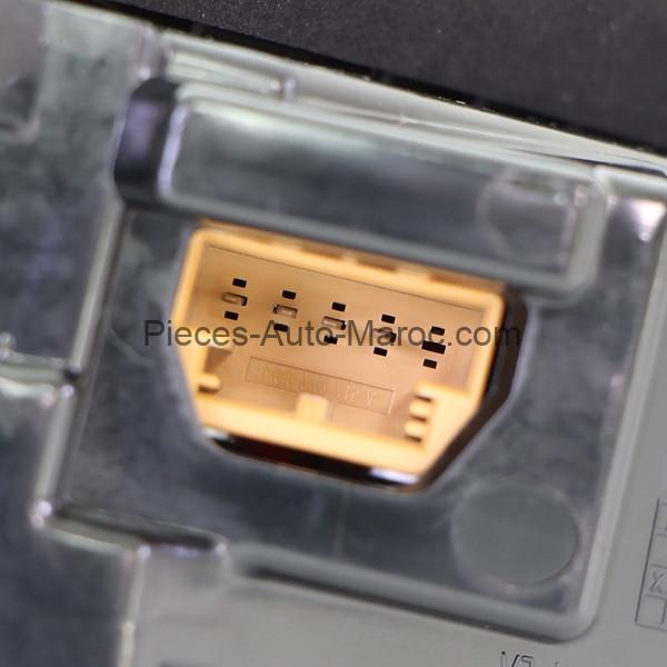 FEU ARRIÈRE DROIT SUPÉRIEUR AUDI Q3 AU MAROC