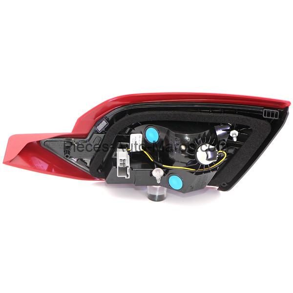 FEU ARRIÈRE GAUCHE FORD FIESTA AU MAROC