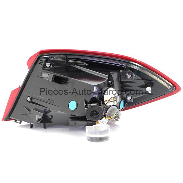 FEU ARRIÈRE GAUCHE FORD FIESTA AU MAROC