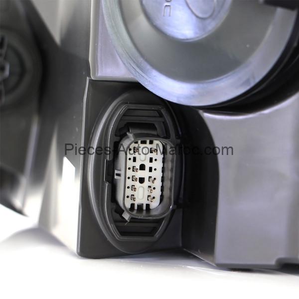 PHARE DROIT FORD FIESTA AU MAROC