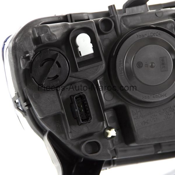 PHARE AVANT GAUCHE LOGAN AU MAROC