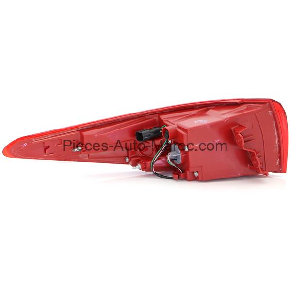 FEU ARRIÈRE DROIT KIA SPORTAGE AU MAROC