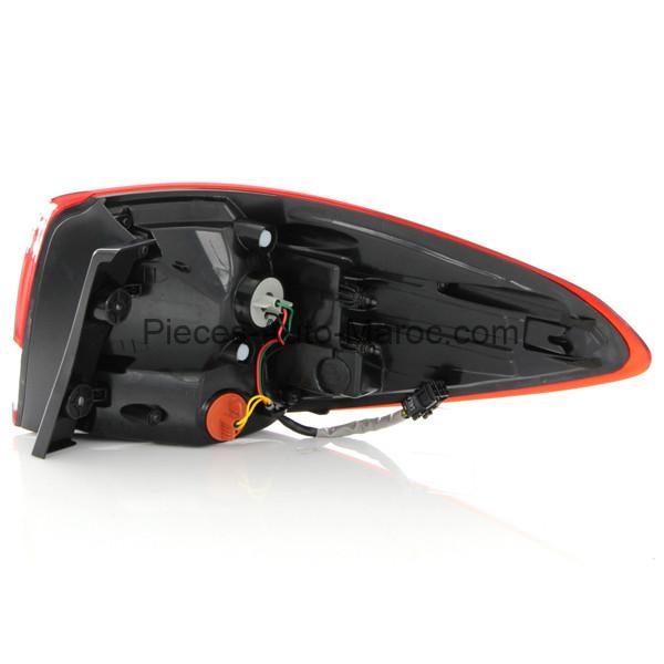 Feu arrière gauche KIA CARENS AU MAROC