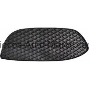 GRILLE DE PARE CHOCS AVANT DROIT NOIR VERSION BASIS MERCEDES C-KL. LIM.KOMBI W205 MAROC